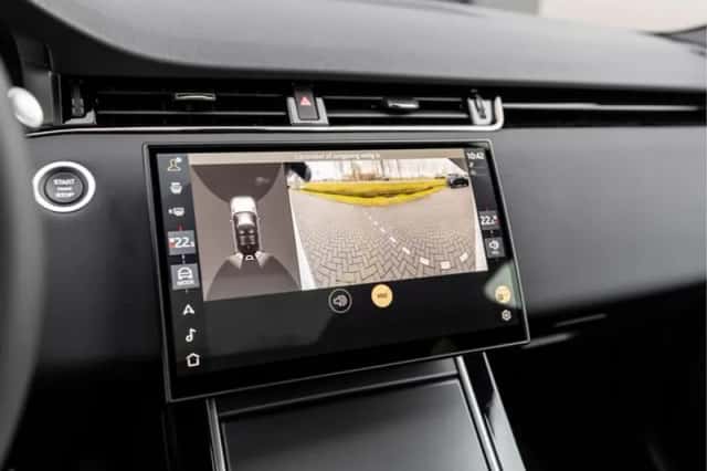 Land Rover Range Rover Evoque (2026) thumbnail 15