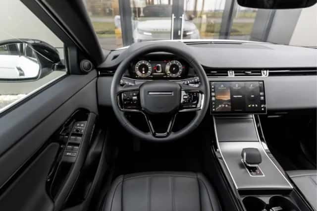 Land Rover Range Rover Evoque (2026) thumbnail 10