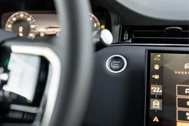 Land Rover Range Rover Evoque (2026) thumbnail 37