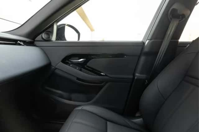 Land Rover Range Rover Evoque (2026) thumbnail 39