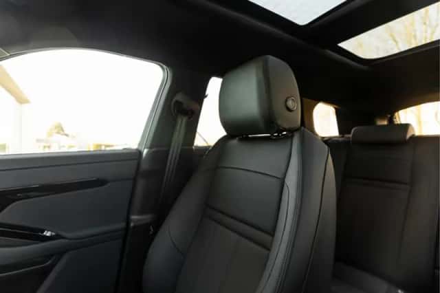 Land Rover Range Rover Evoque (2026) thumbnail 40