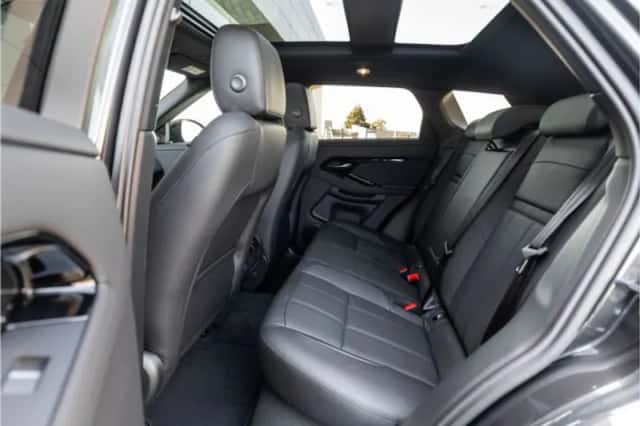 Land Rover Range Rover Evoque (2026) thumbnail 5