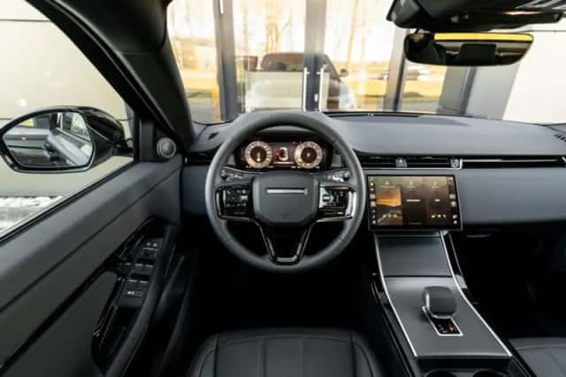 Land Rover Range Rover Evoque (2026) thumbnail 10