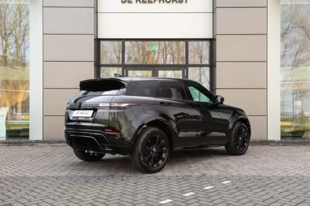 Land Rover Range Rover Evoque (2026) thumbnail 2
