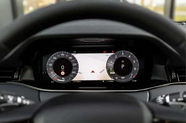 Land Rover Range Rover Evoque (2026) thumbnail 11
