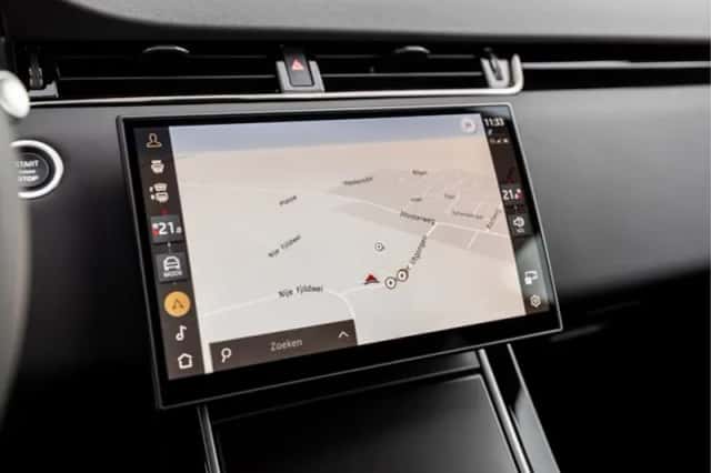 Land Rover Range Rover Evoque (2026) thumbnail 18