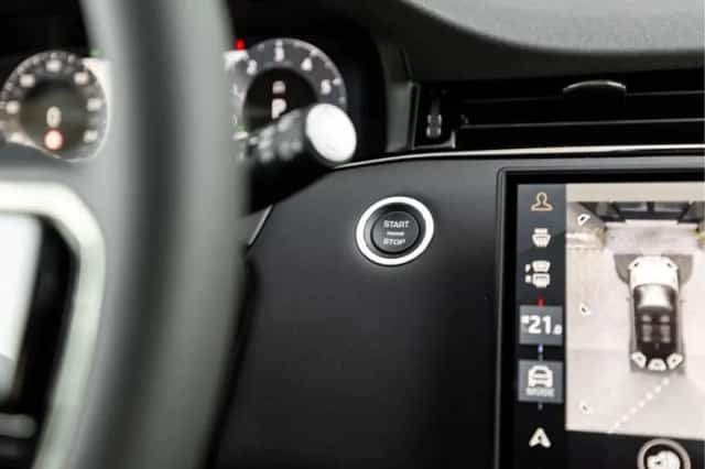 Land Rover Range Rover Evoque (2026) thumbnail 41