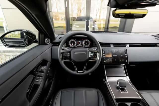 Land Rover Range Rover Evoque (2026) thumbnail 10