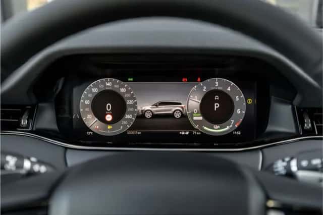 Land Rover Range Rover Evoque (2026) thumbnail 11