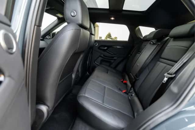 Land Rover Range Rover Evoque (2026) thumbnail 5