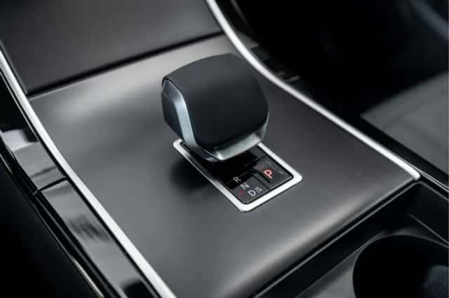 Land Rover Range Rover Evoque (2026) thumbnail 41