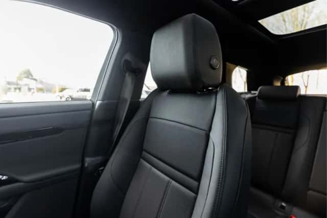 Land Rover Range Rover Evoque (2026) thumbnail 43