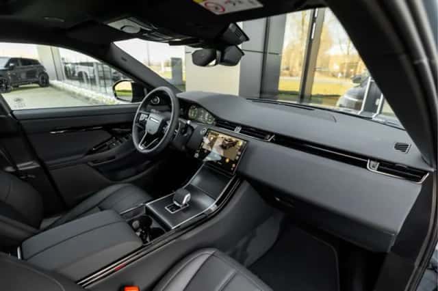 Land Rover Range Rover Evoque (2026) thumbnail 46