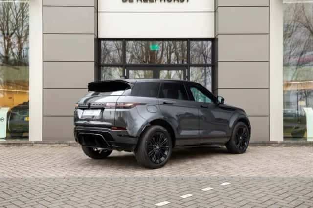 Land Rover Range Rover Evoque (2026) thumbnail 2
