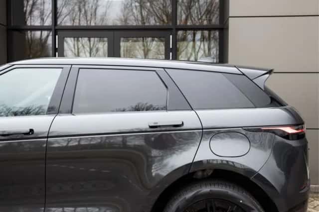 Land Rover Range Rover Evoque (2026) thumbnail 24