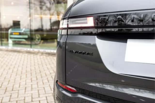 Land Rover Range Rover Evoque (2026) thumbnail 32