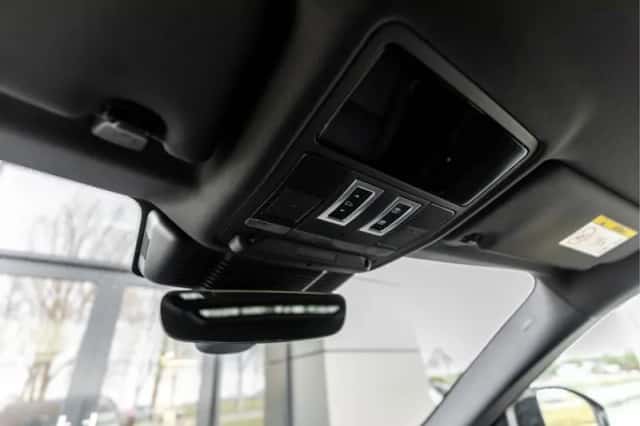 Land Rover Range Rover Evoque (2026) thumbnail 40