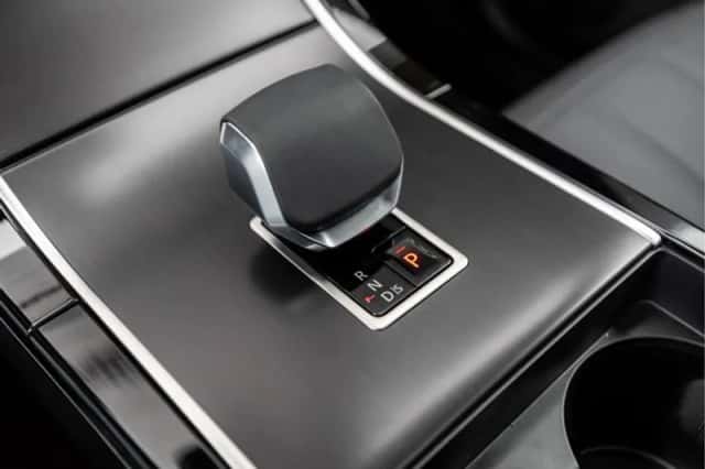 Land Rover Range Rover Evoque (2026) thumbnail 41