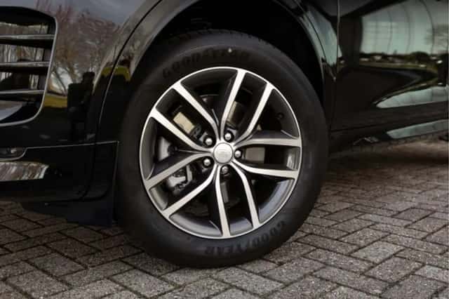 Land Rover Discovery Sport (2026) thumbnail 19
