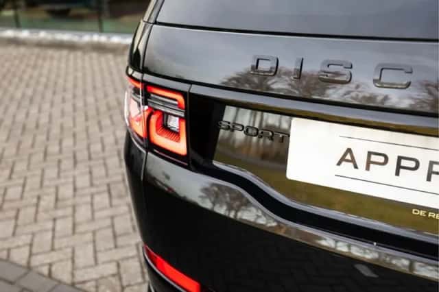 Land Rover Discovery Sport (2026) thumbnail 31