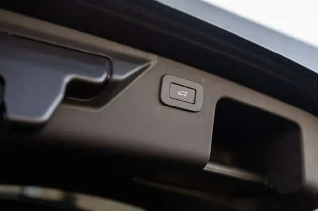 Land Rover Discovery Sport (2026) thumbnail 33