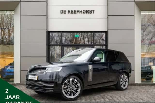 Land Rover Range Rover (2023) thumbnail 1