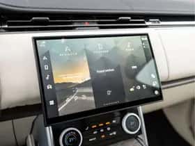 Land Rover Range Rover (2023) thumbnail 12