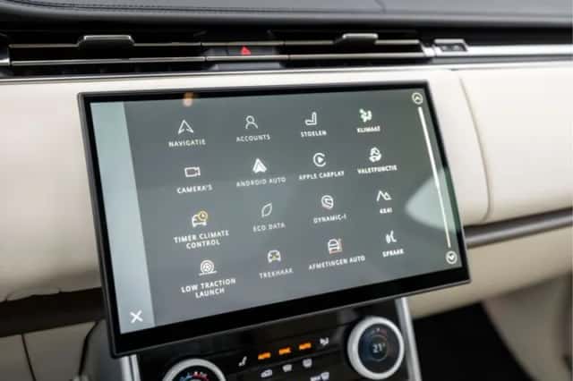 Land Rover Range Rover (2023) thumbnail 13