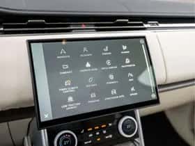 Land Rover Range Rover (2023) thumbnail 13
