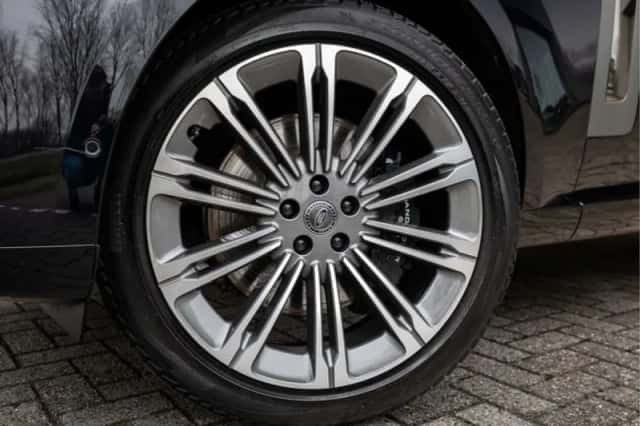 Land Rover Range Rover (2023) thumbnail 19