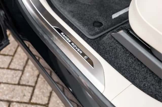 Land Rover Range Rover (2023) thumbnail 38