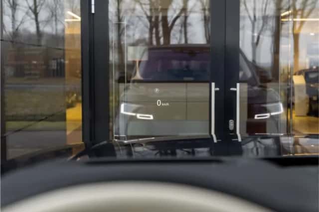 Land Rover Range Rover (2023) thumbnail 43