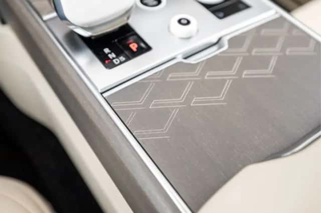 Land Rover Range Rover (2023) thumbnail 51