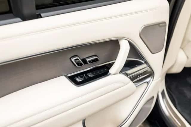 Land Rover Range Rover (2023) thumbnail 61