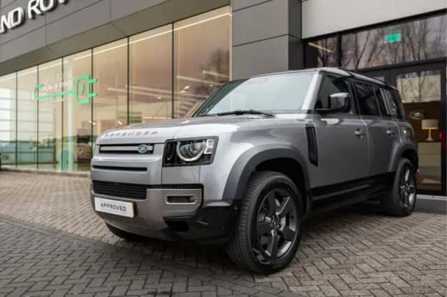 Land Rover Defender (2024) thumbnail 21