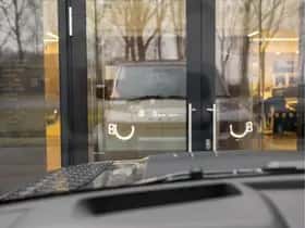 Land Rover Defender (2024) thumbnail 37