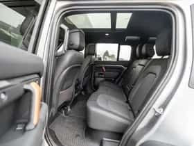 Land Rover Defender (2024) thumbnail 5
