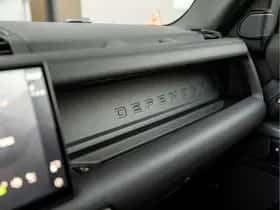 Land Rover Defender (2024) thumbnail 43