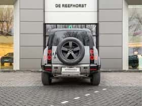 Land Rover Defender (2024) thumbnail 7