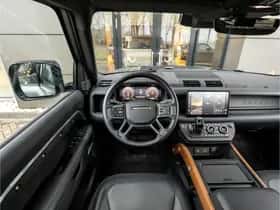 Land Rover Defender (2024) thumbnail 10