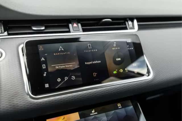 Land Rover Range Rover Evoque (2021) thumbnail 12