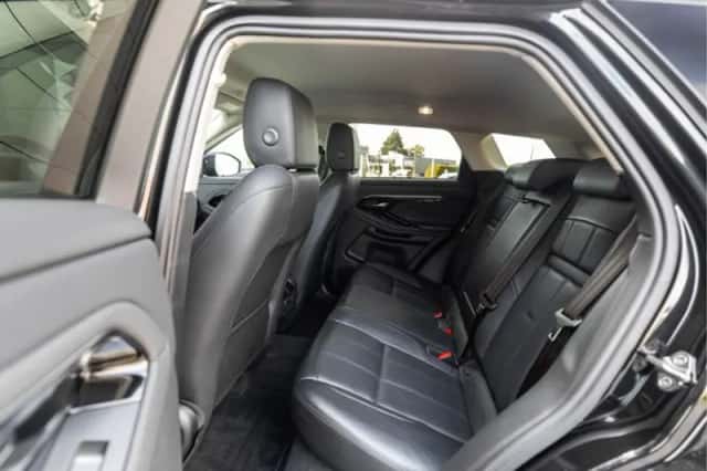 Land Rover Range Rover Evoque (2021) thumbnail 5