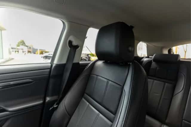 Land Rover Range Rover Evoque (2021) thumbnail 41