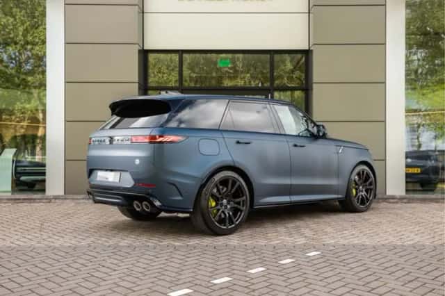 Land Rover Range Rover Sport (2025) thumbnail 3