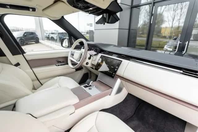Land Rover Range Rover (2026) thumbnail 55