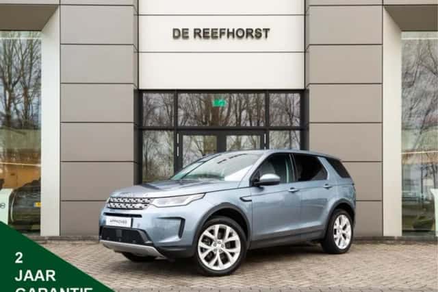 Land Rover Discovery Sport (2022) thumbnail 1