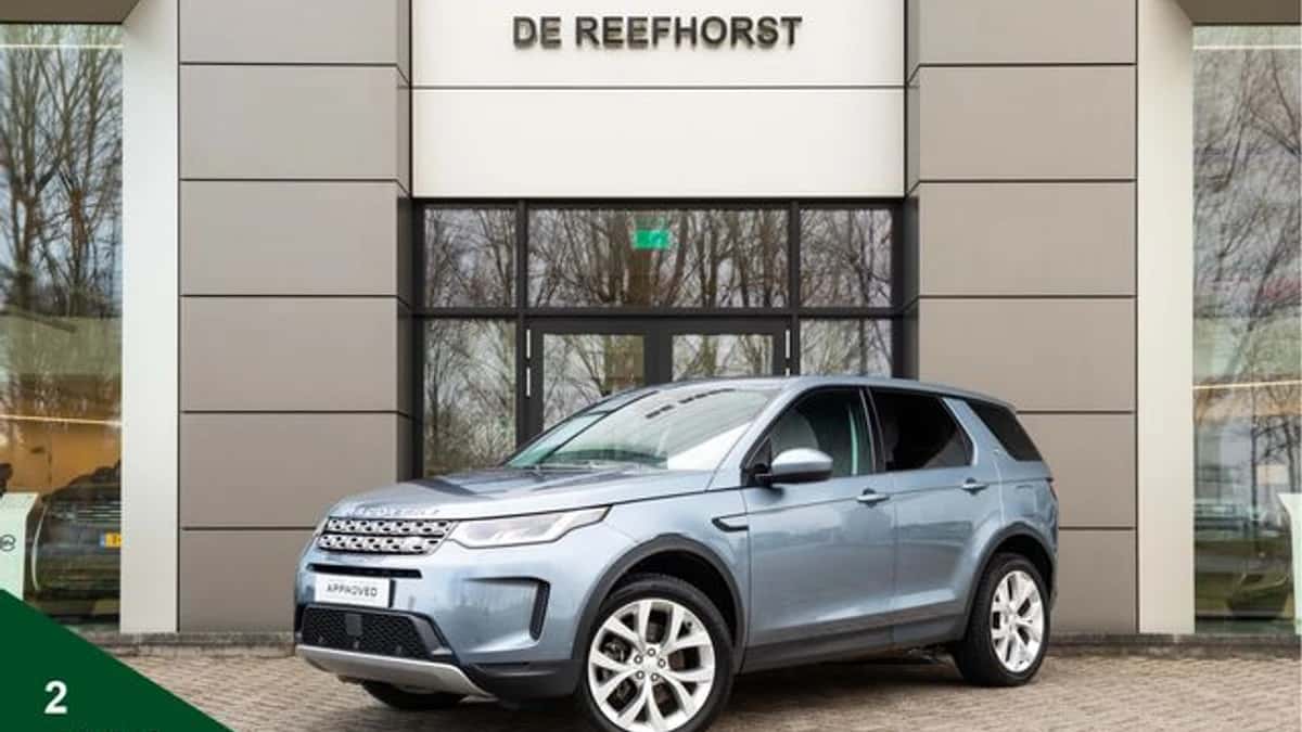 Land Rover Discovery Sport (2022) — foto 1