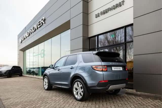 Land Rover Discovery Sport (2022) thumbnail 24