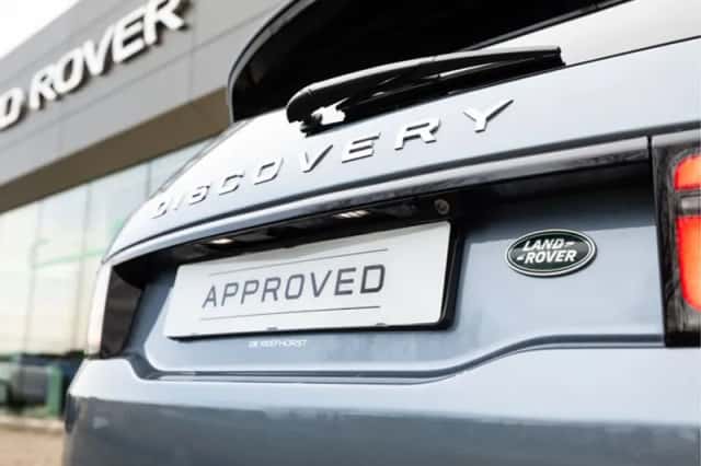 Land Rover Discovery Sport (2022) thumbnail 28