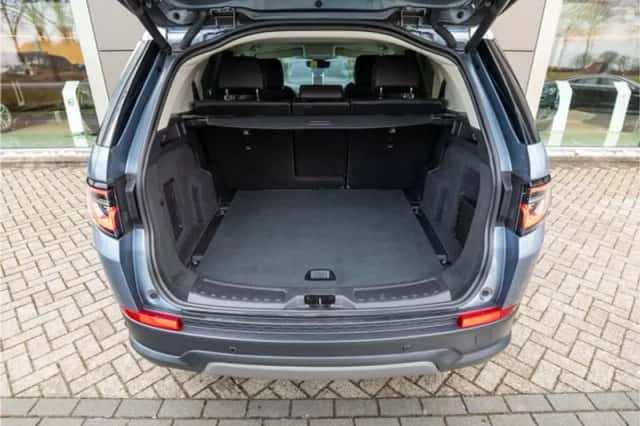 Land Rover Discovery Sport (2022) thumbnail 29